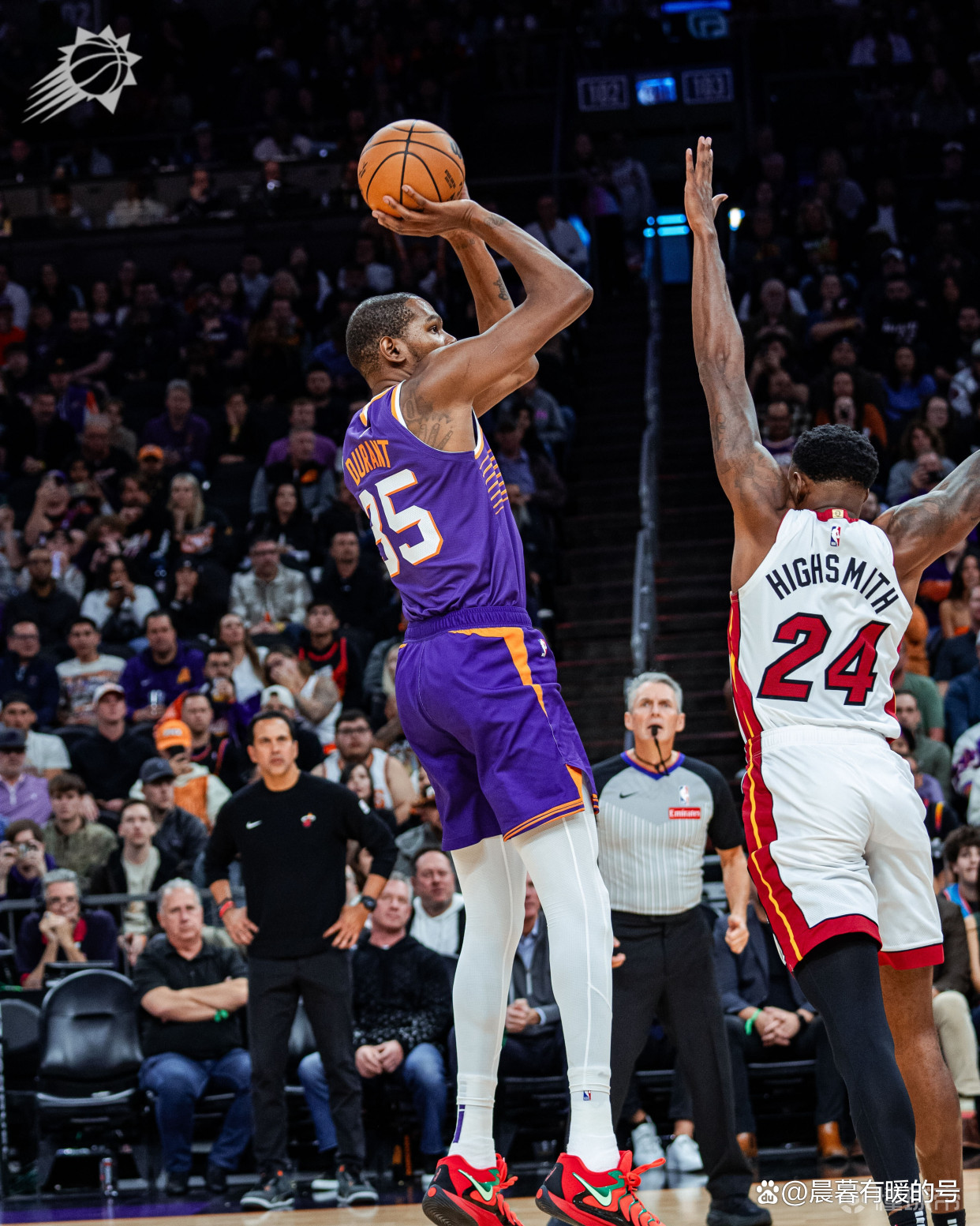 尼克斯完胜爵士，杜兰特高光表现