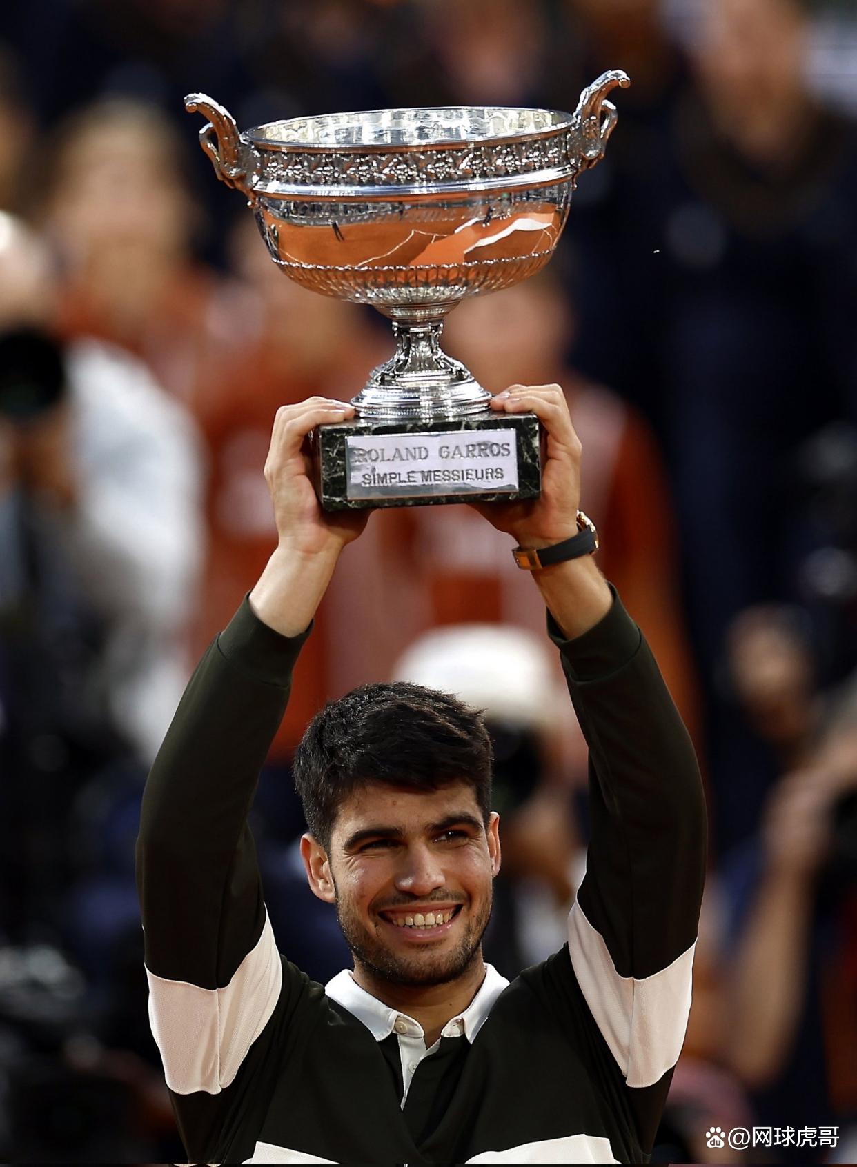 年终总决赛力克法网,阿尔卡拉斯惊艳四座 年终总决赛力克法网,阿尔卡拉斯惊艳四座