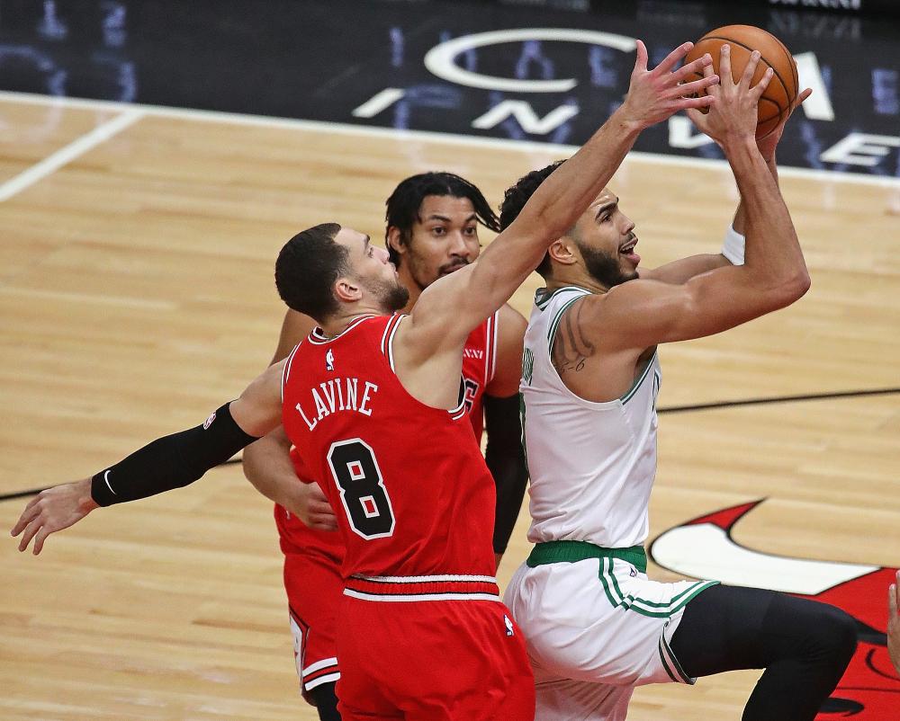 开云体育平台APP-国王轻取凯尔特人，陶汉林刷新纪录