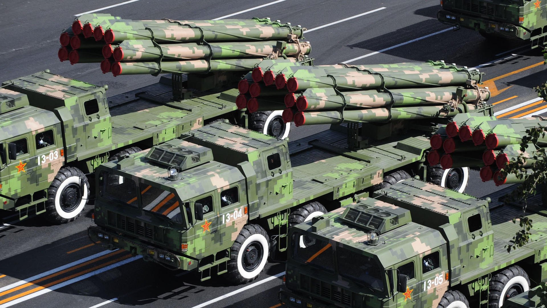 双城记，利拉德三分里程碑闪耀北美，魔术关键战突围映照山西困局