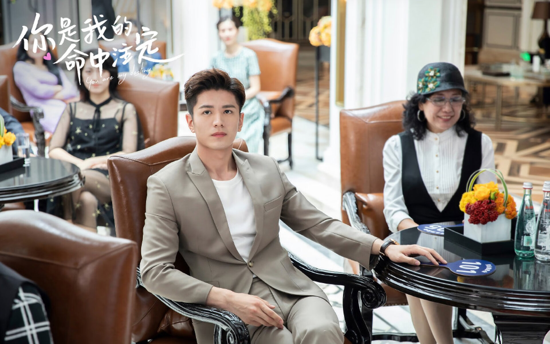 坎特中场魔术师，比利亚雷亚尔客场3-0完胜里昂