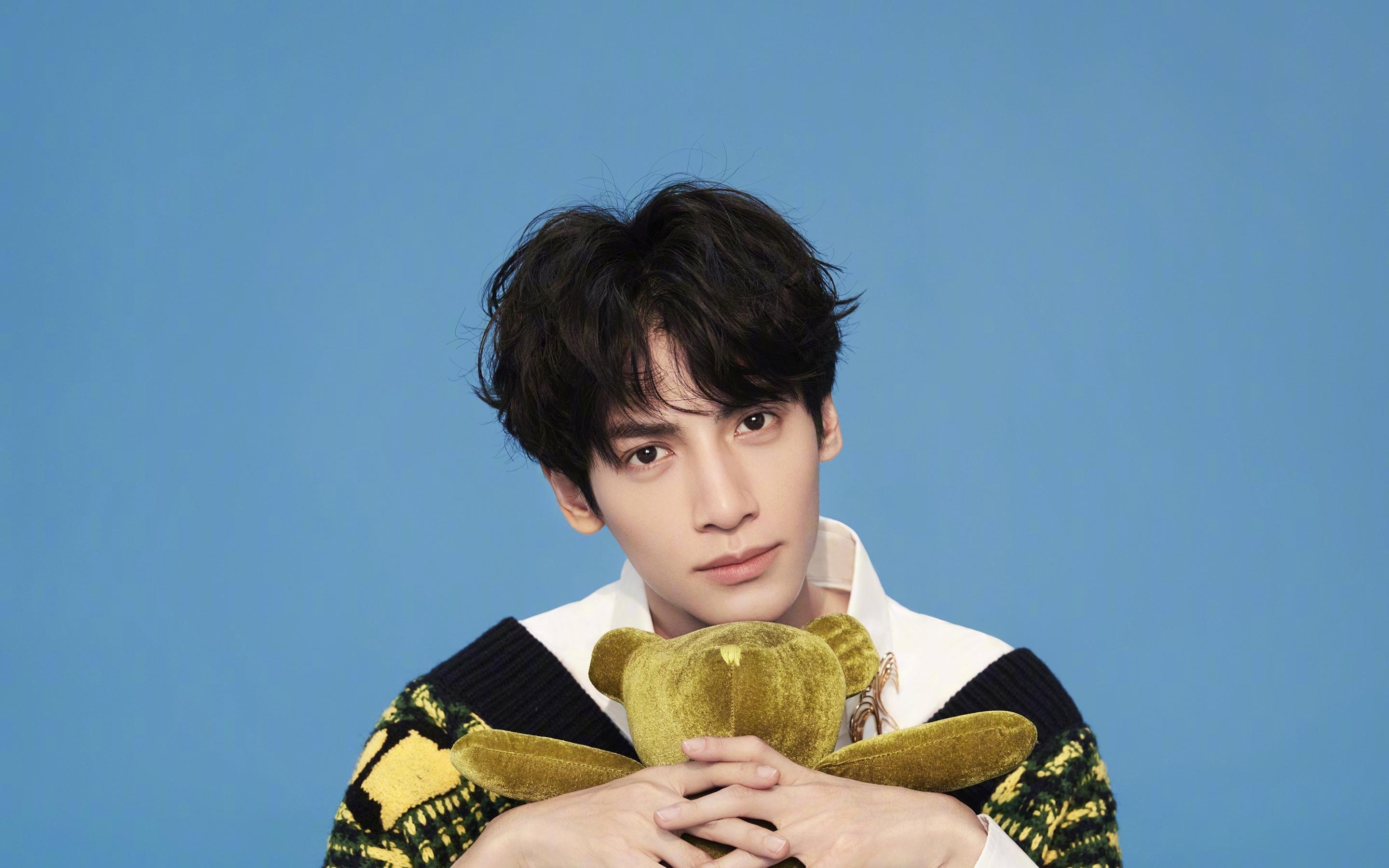 平行宇宙京城之战，哈登三分里程碑闪耀紫金军团对弈北京首钢